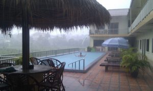 Sihanoukville-Hotel-pool-in-rain