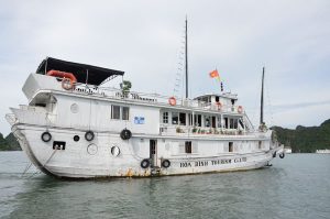 Ha Long Bay Boat