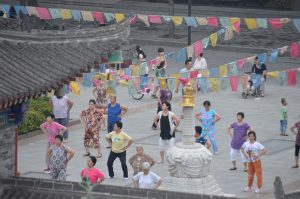 Xian-Pensioners-dancing